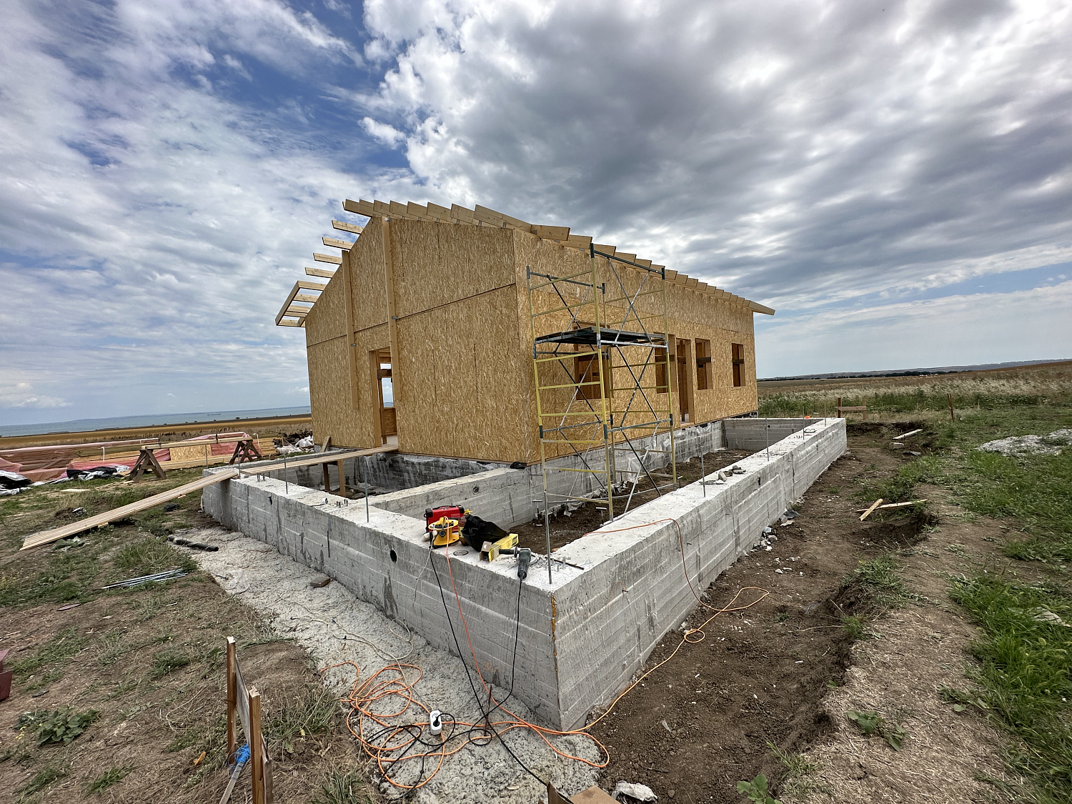 Каркасный дом по проекту "Кемь с террасой" в Крыму - Февраль 2024 года